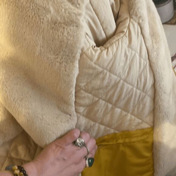 NWOT Zara Water Resistant Mustard Yellow Faux Fur Quilted Parka Jacket - Picture 8 of 10